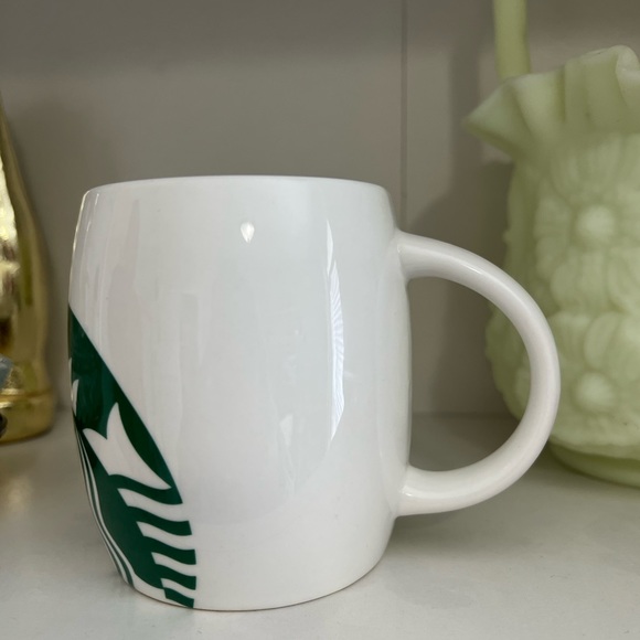 Starbucks mermaid logo mug 2010 - Picture 2 of 7